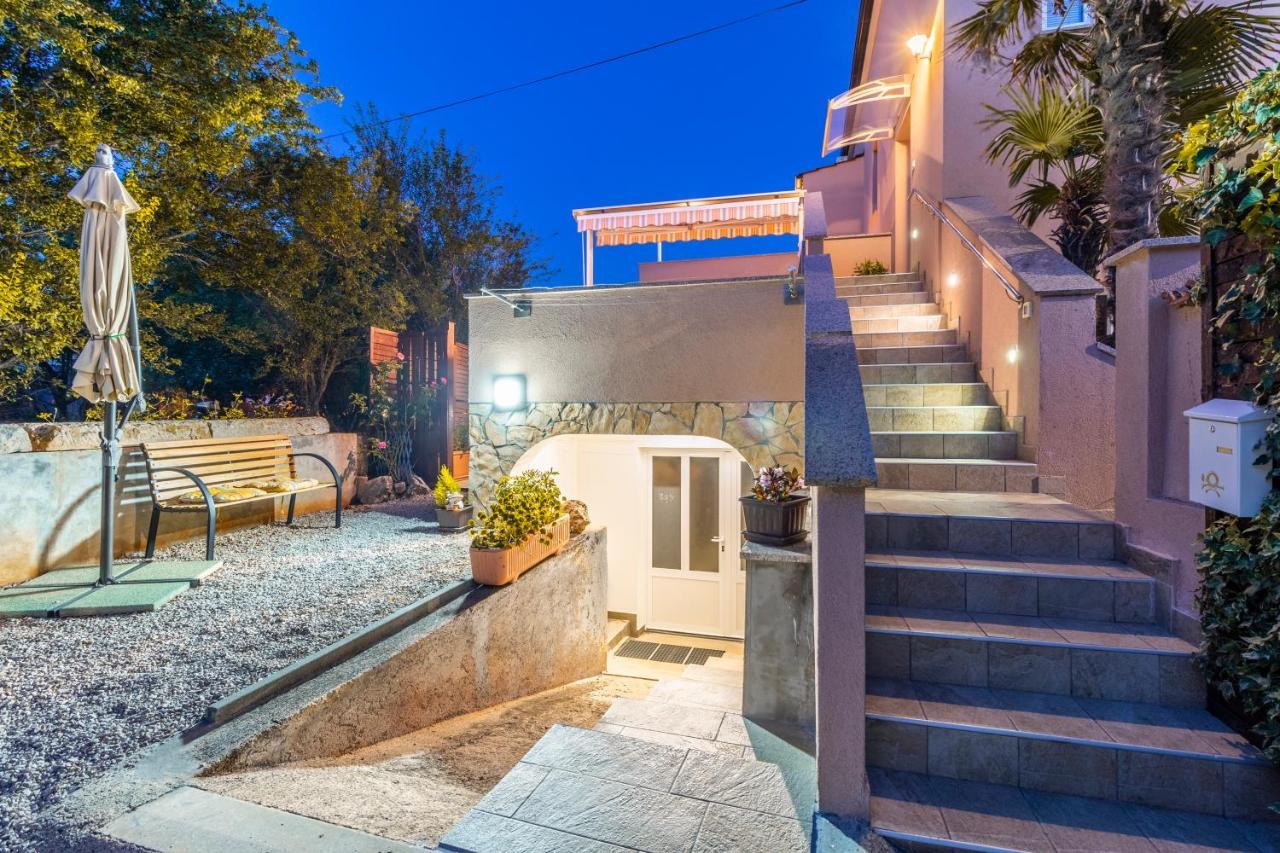 Apartments Punat Downtown Exterior photo