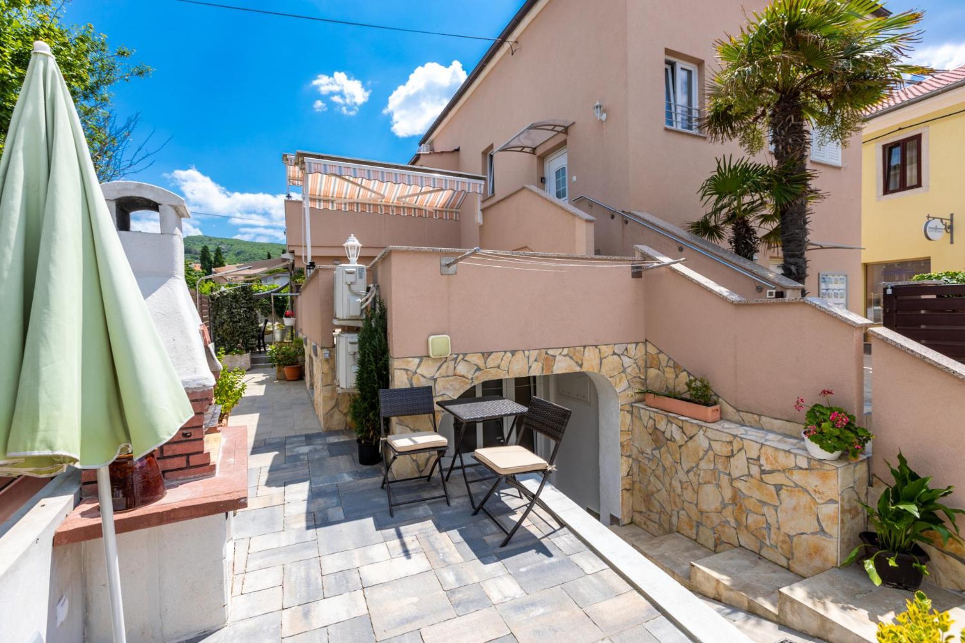 Apartments Punat Downtown Exterior photo